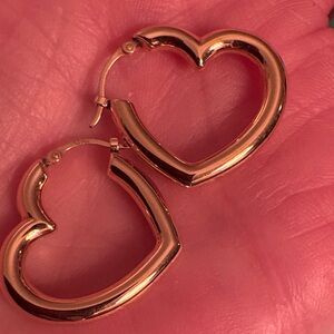 14K Yellow Gold Heart Hoop Earrings